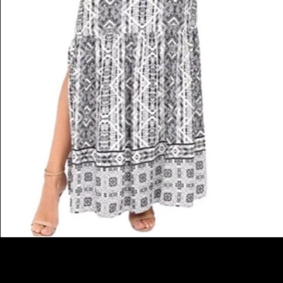 New ☆SPLENDID☆ Brand Boho Taos Geo Boarder Print Sleeveless Flowing Maxi Dress - Picture 7 of 13